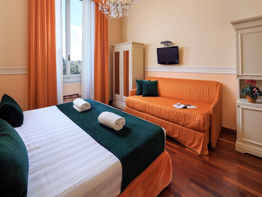 Villa Carlotta 31/56