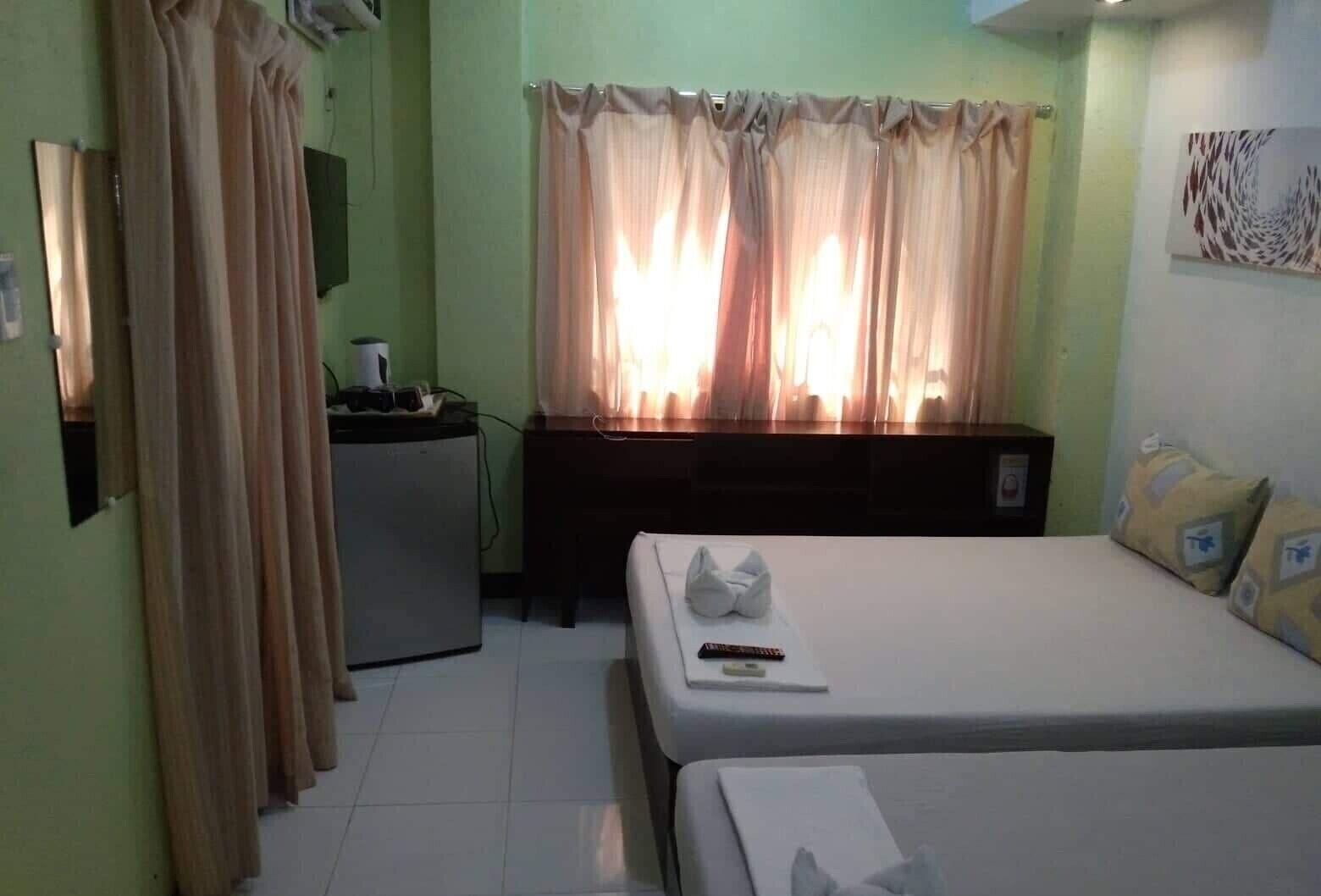 Ellens Resort Annex 15/31