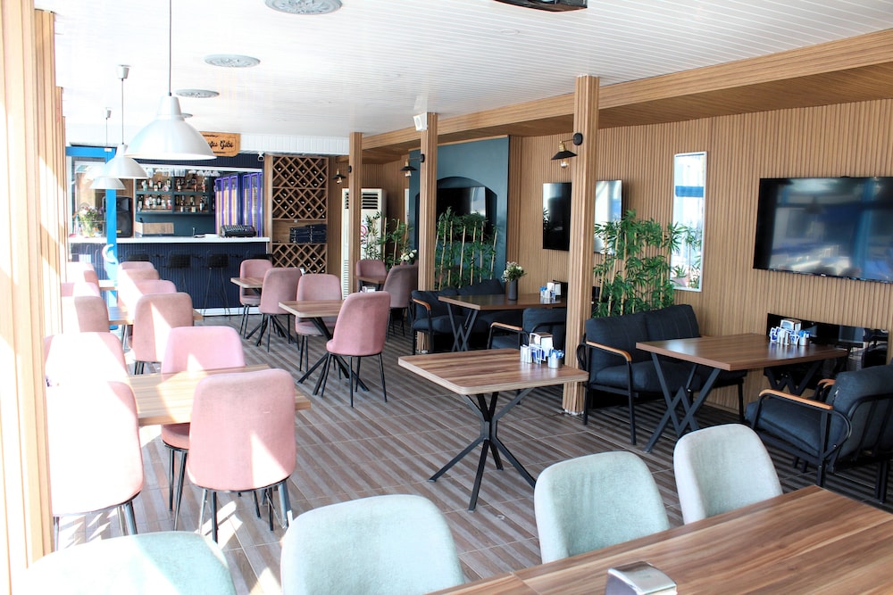 Mavi Restaurant & Bistro Villas 31/47