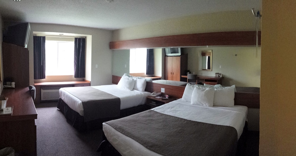 Microtel Inn & Suites By Wyndham Beckley East 9/37