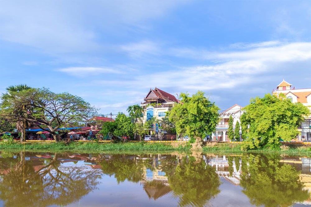 Noni Tree Hostel 43/46