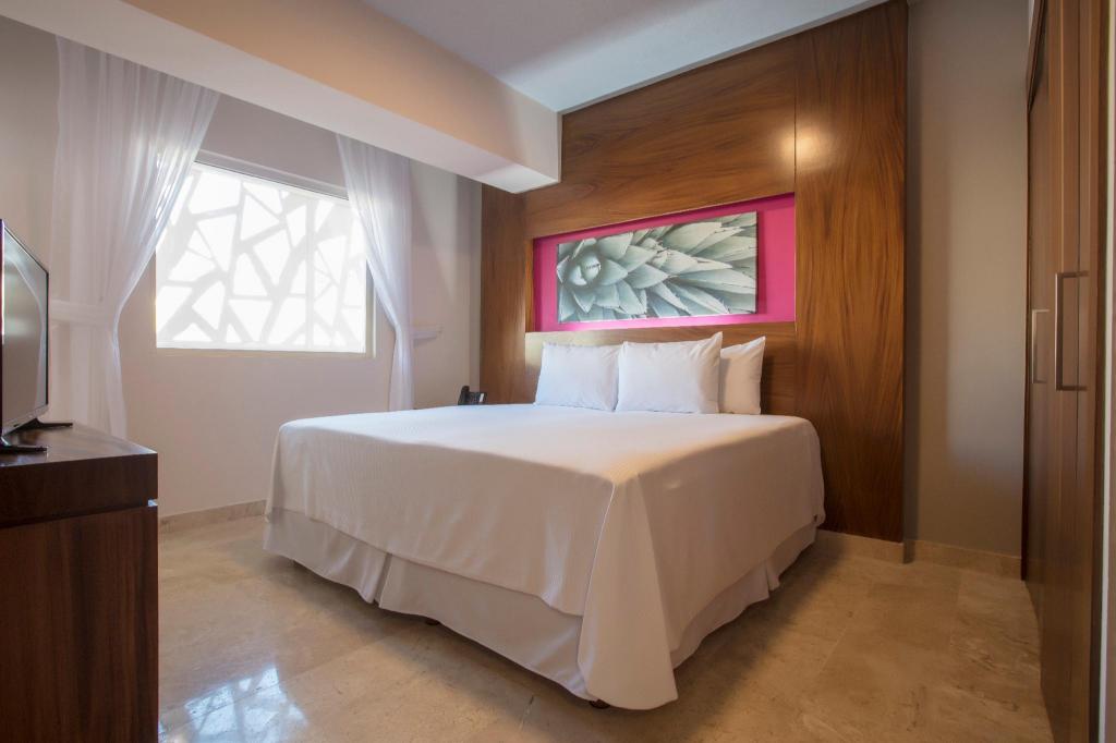 1 Bedroom, Suite, Belair Sunclub