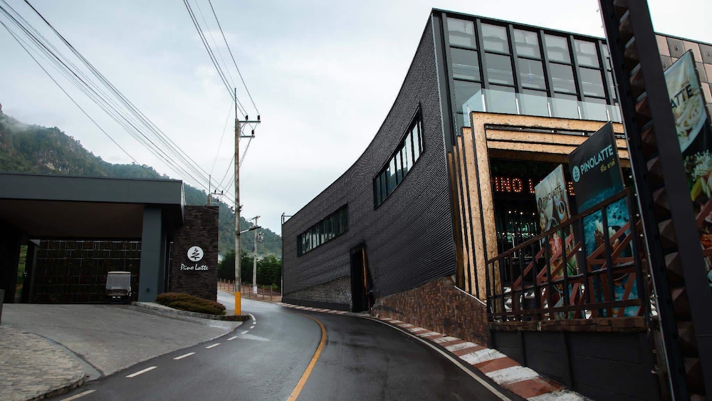 Pino Latte Resort and Hotel 33/50