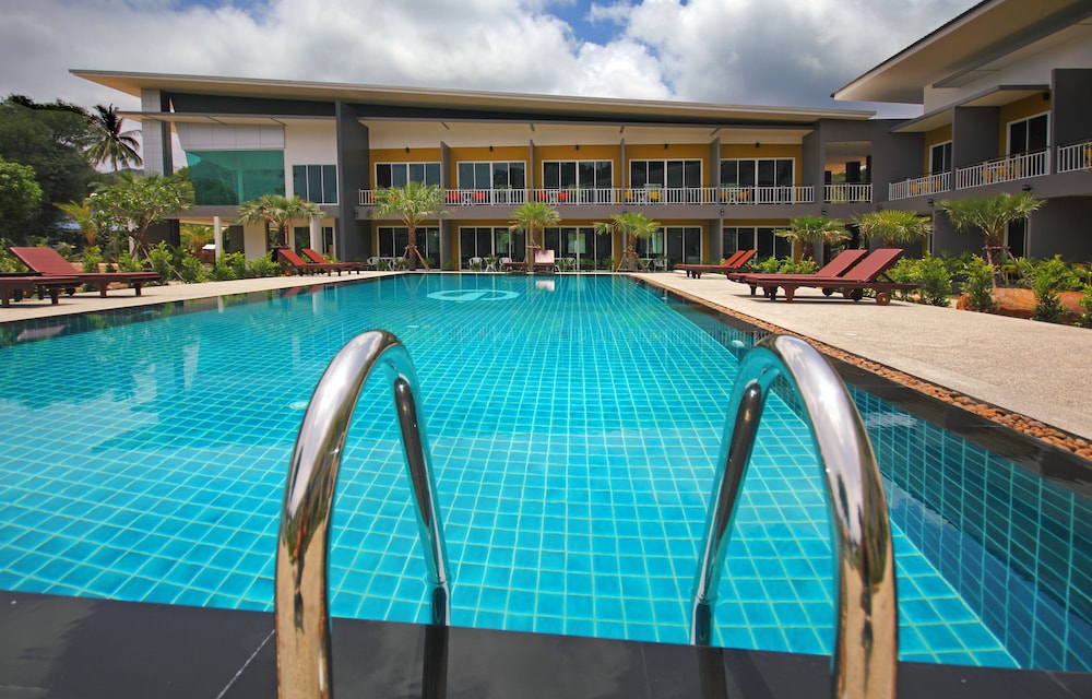 Gypsy Sea View Resort 42/69