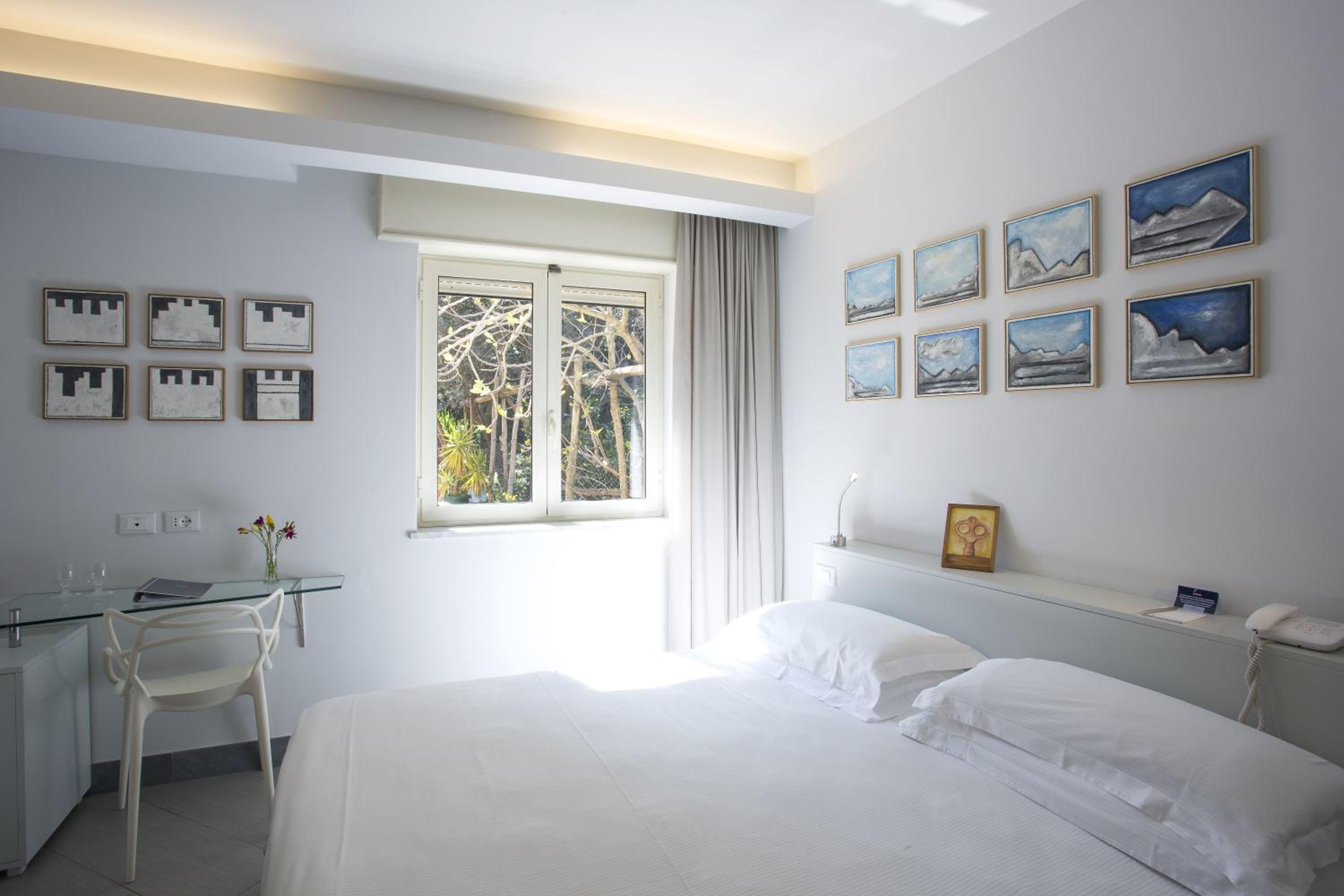 Budget, Double or Twin Bed, Art Hotel Gran Paradiso 2/4
