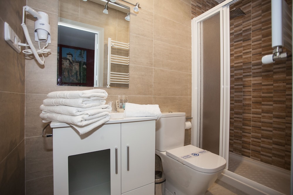 Hostal Aresol 31/33