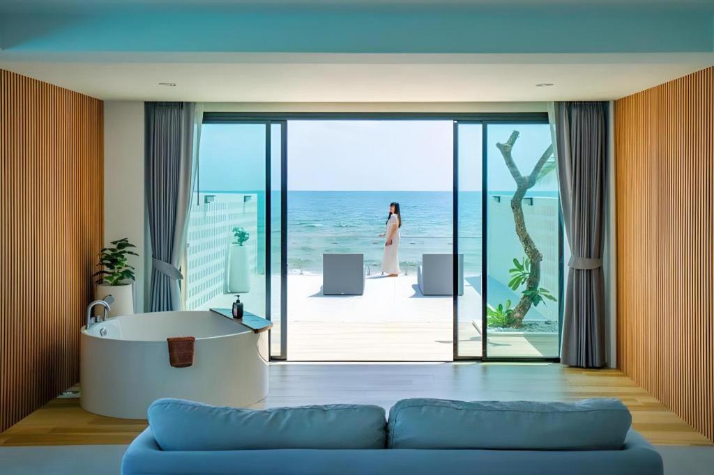 Rattana Pura Beach Resort 23/54