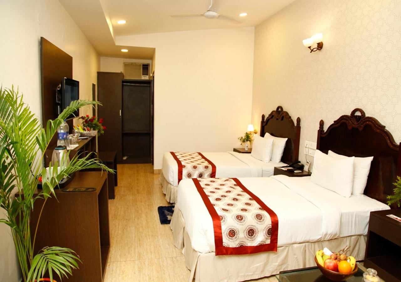 Basement, Double Bed