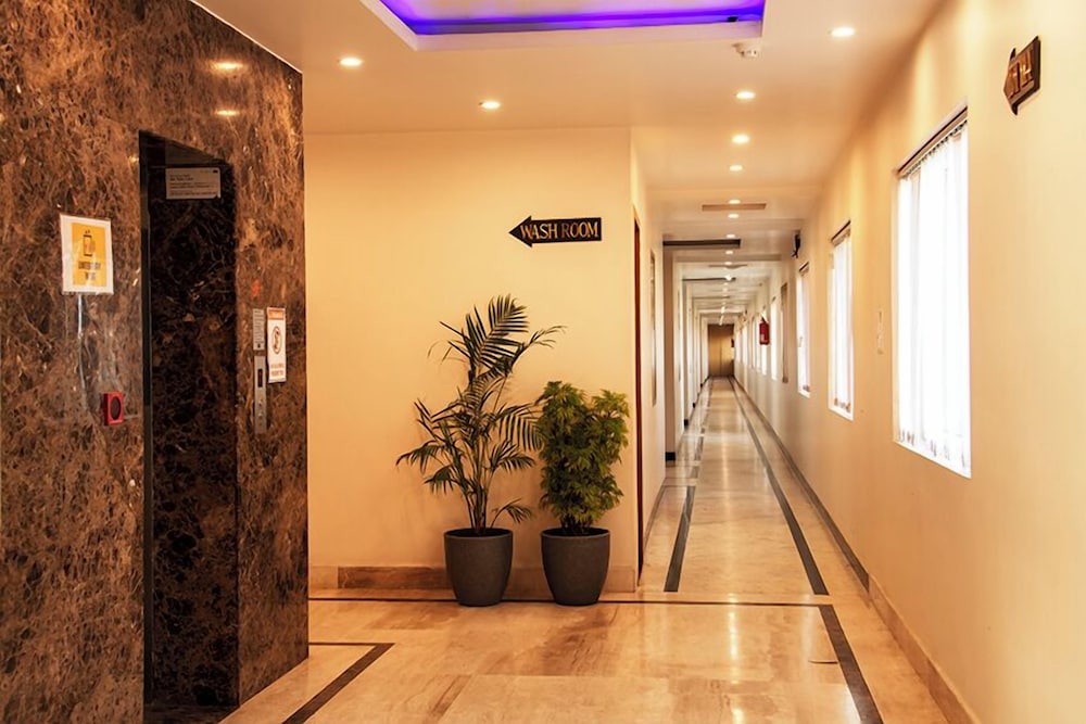 Hotel Anand International 23/46