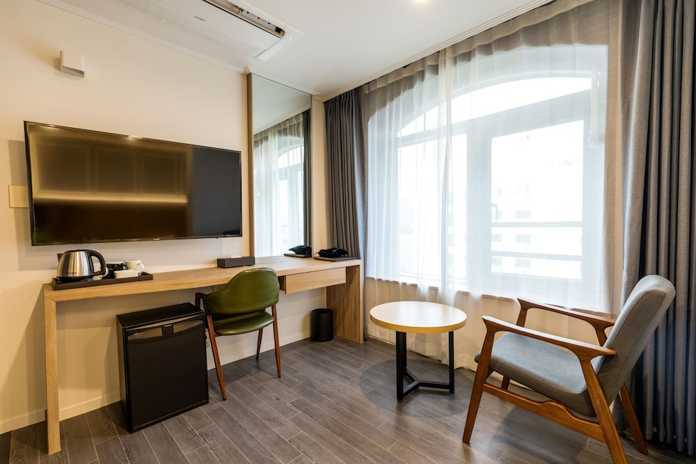 Casaloma Hotel 34/50