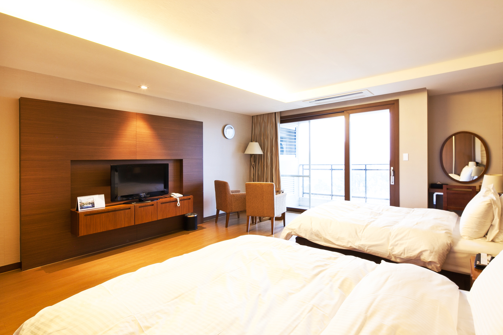 Superior, Family, Twin Beds, SONO BELLE BYEONSAN 3/3