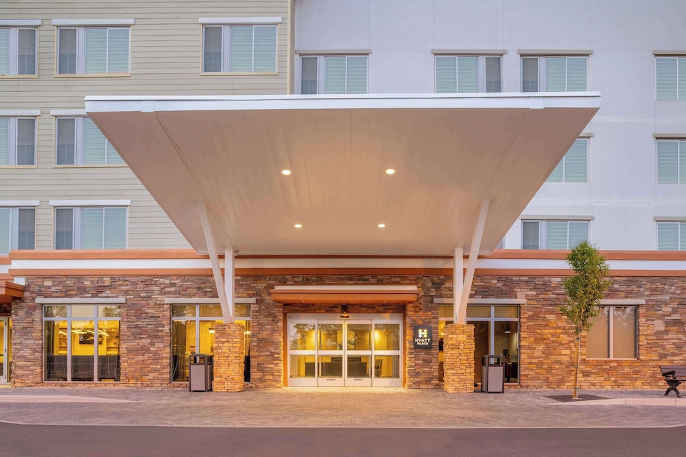 Hyatt Place Flagstaff 1/45
