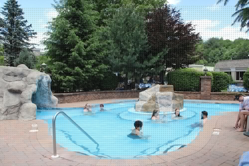 Villa Roma Resort and Conference Center 29/57