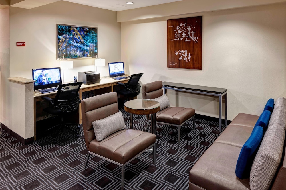 Towneplace Suites Suffolk Chesapeake 31/54