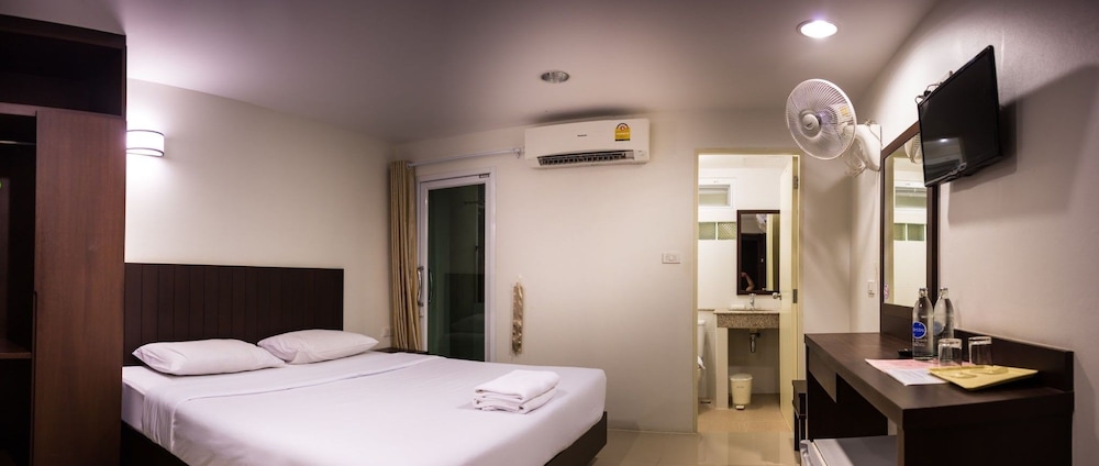 Sunshine Hostel Hua Hin 30/54