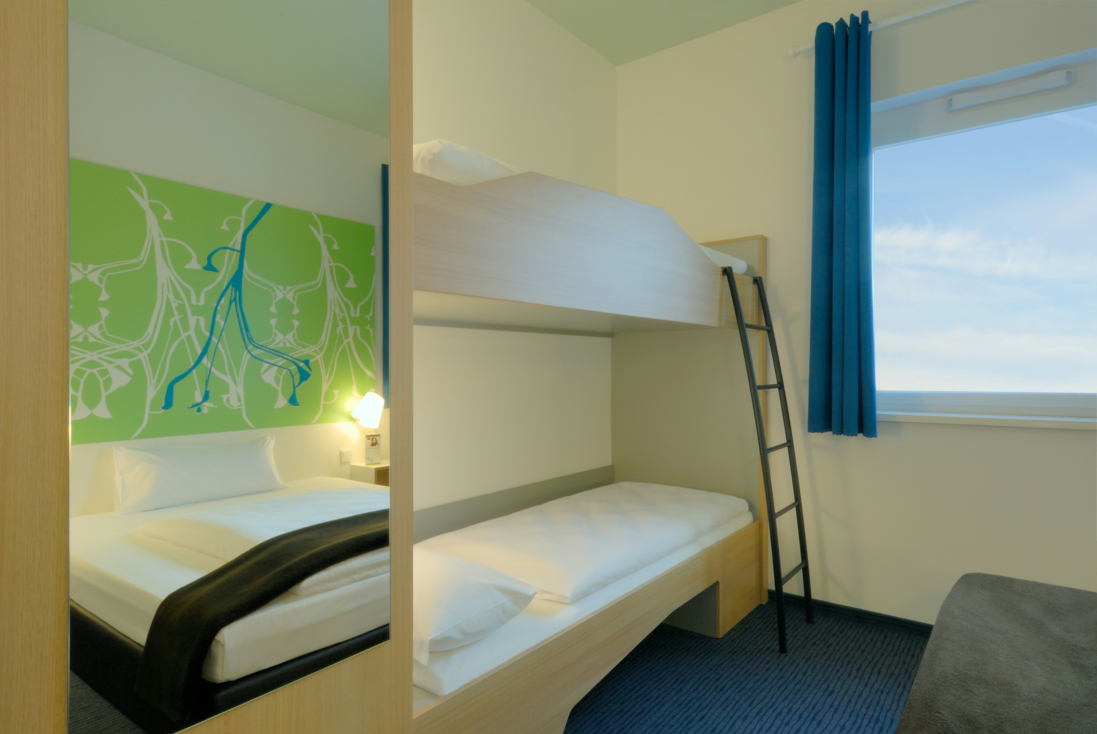 B&B Hotel Paderborn 8/25