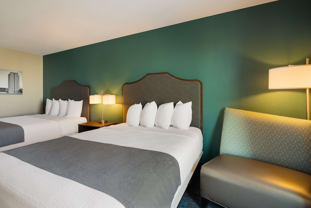 Roosevelt Place Hotel 15/43