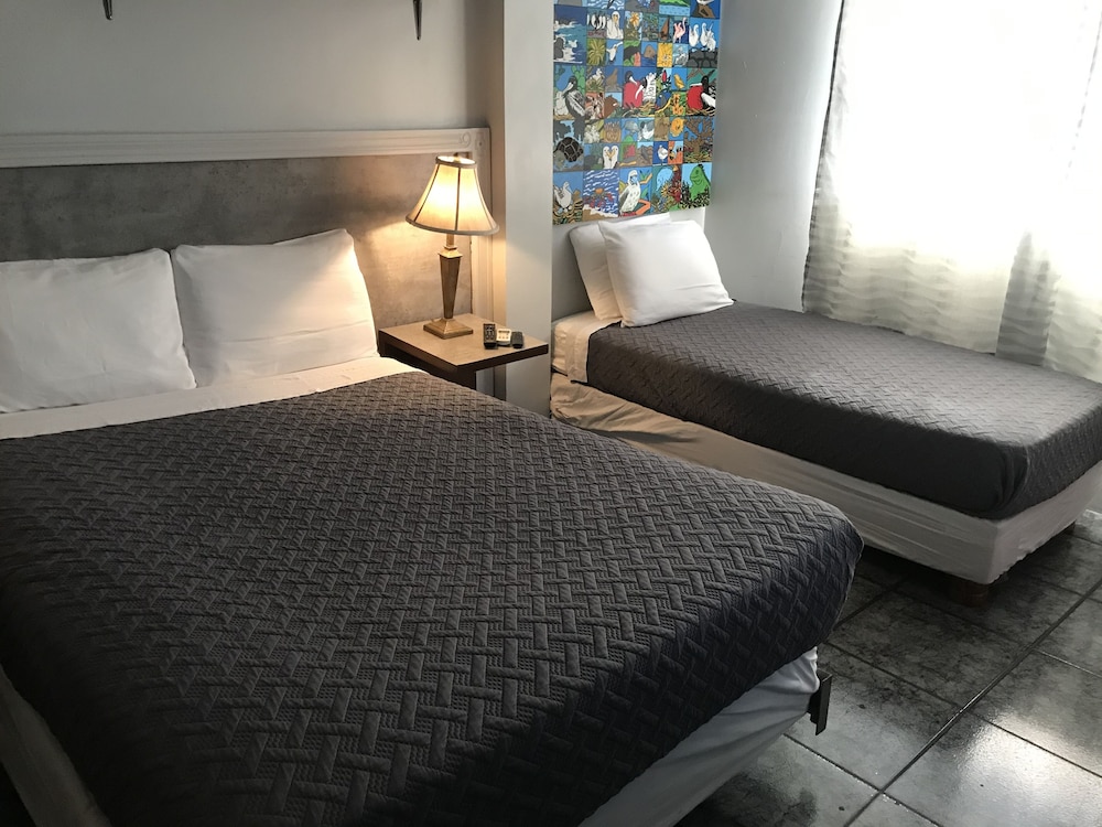 Kuri Suites 12/33