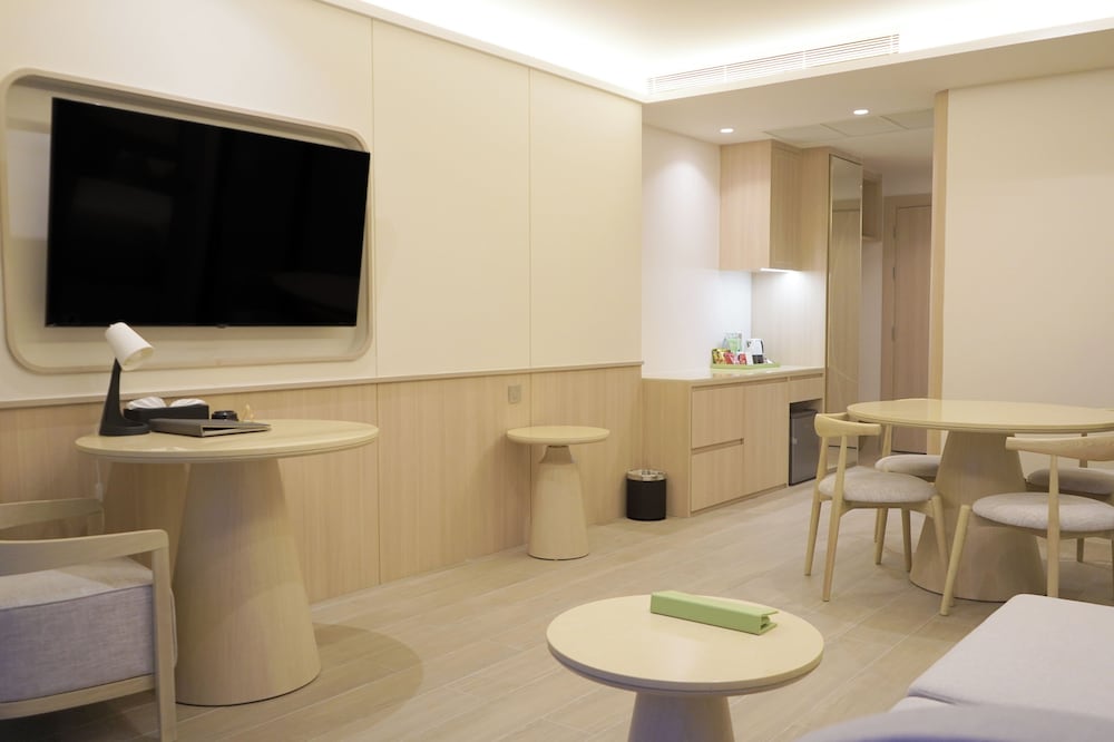 Wyndham Garden Naithon Phuket 39/61
