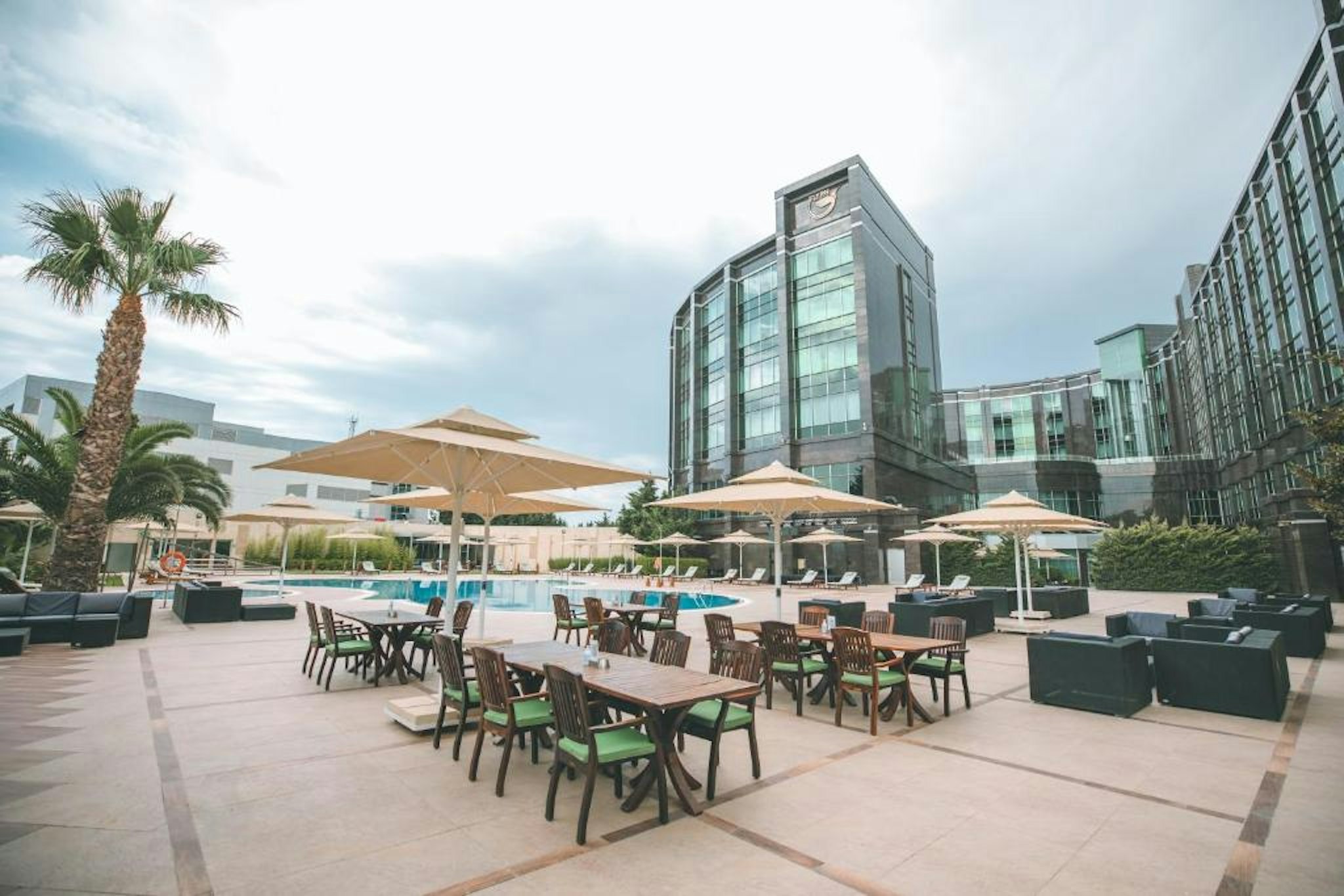 Fly Inn Baku 56/63
