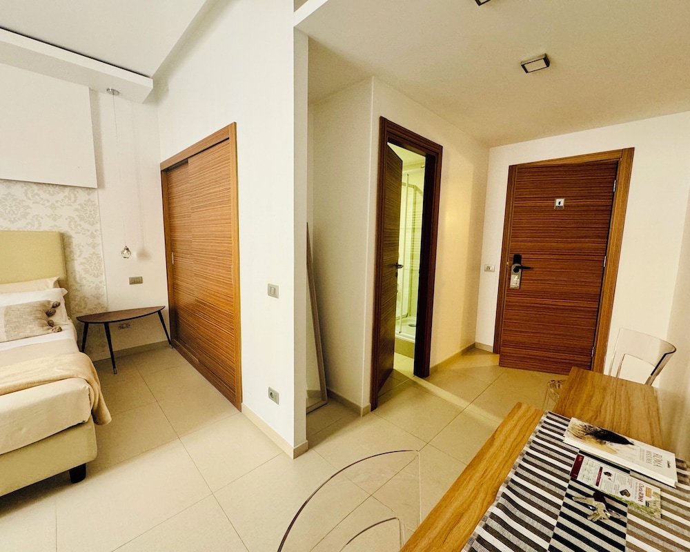 Interno 5 B&B 17/36