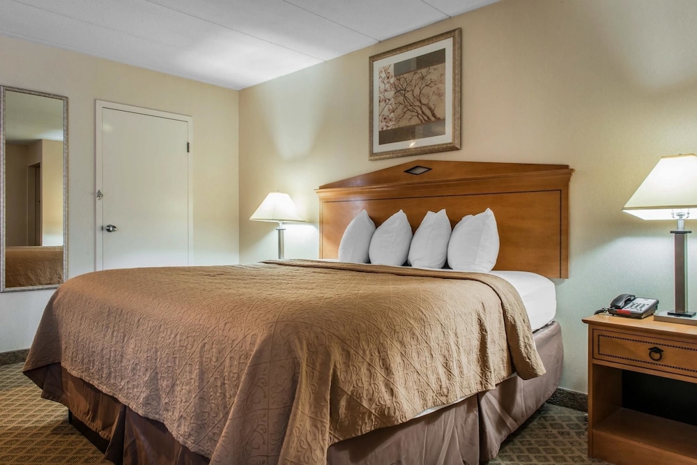 Quality Inn & Suites Fairview - Erie 10/46
