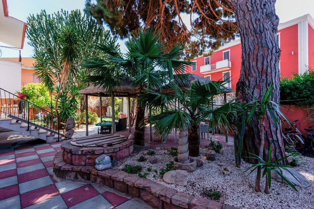 Hotel I Colori 38/50