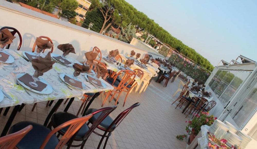 Hotel Taormina 23/25