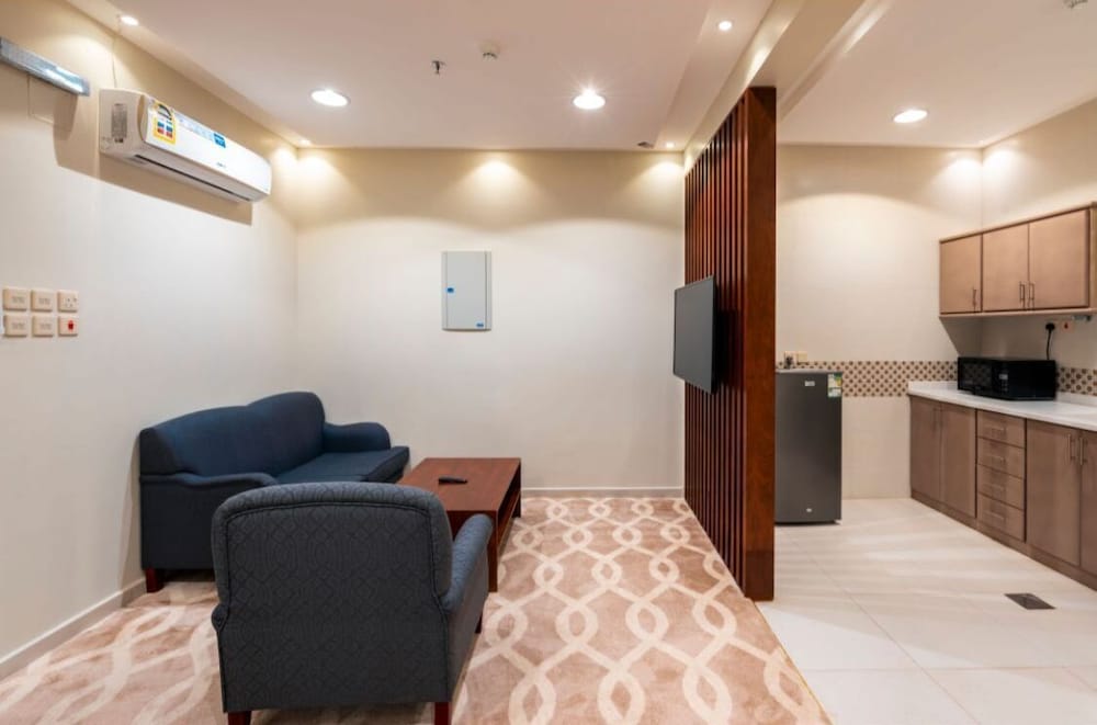 اثنان وتسعون شقة(Ninety Two Apartment) 19/21
