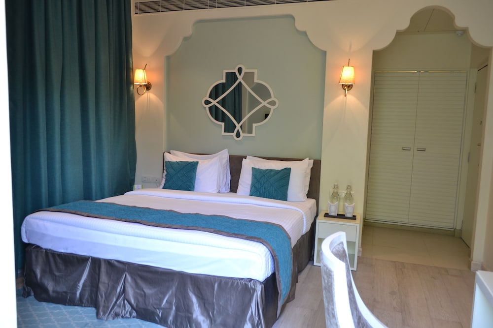 Ibiza the Fern Resort And Spa 7/30