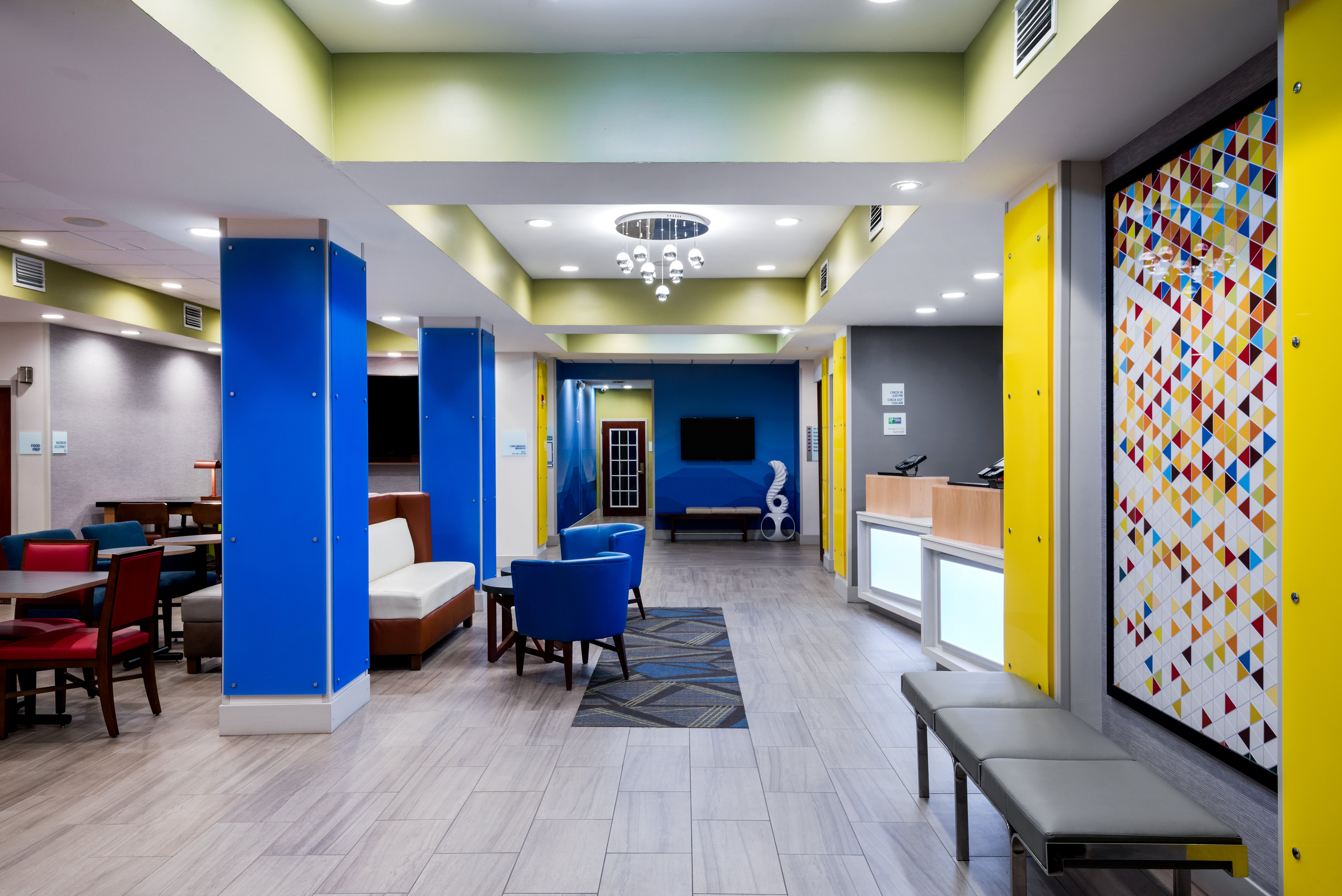Holiday Inn Express Hotel And Suites Bartow 37/57