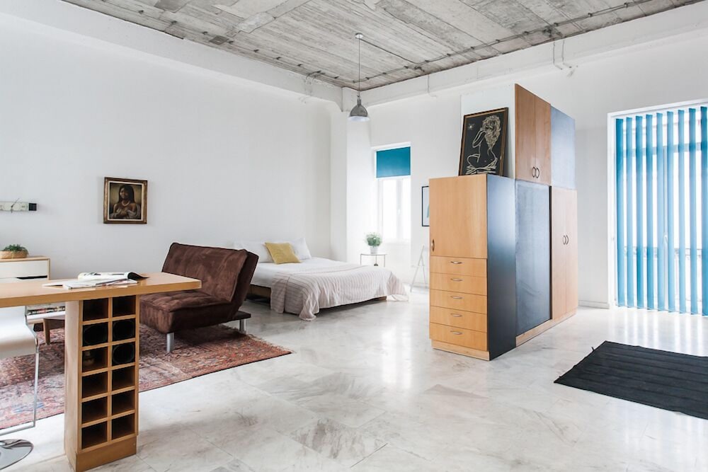 Concierge Athens Ii 11/50