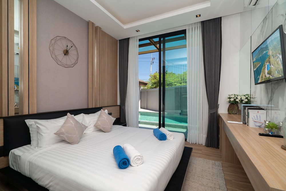 Rawai Vip Villas Kids Park And Spa 24/87