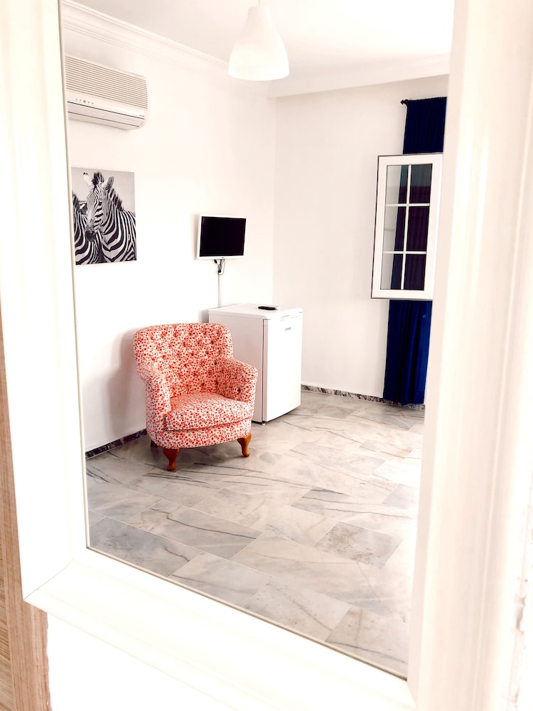Temucin Hotel 18/34
