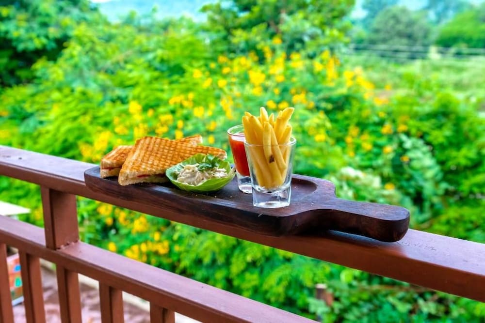 The Fern Sattva Resort Polo Forest 30/48