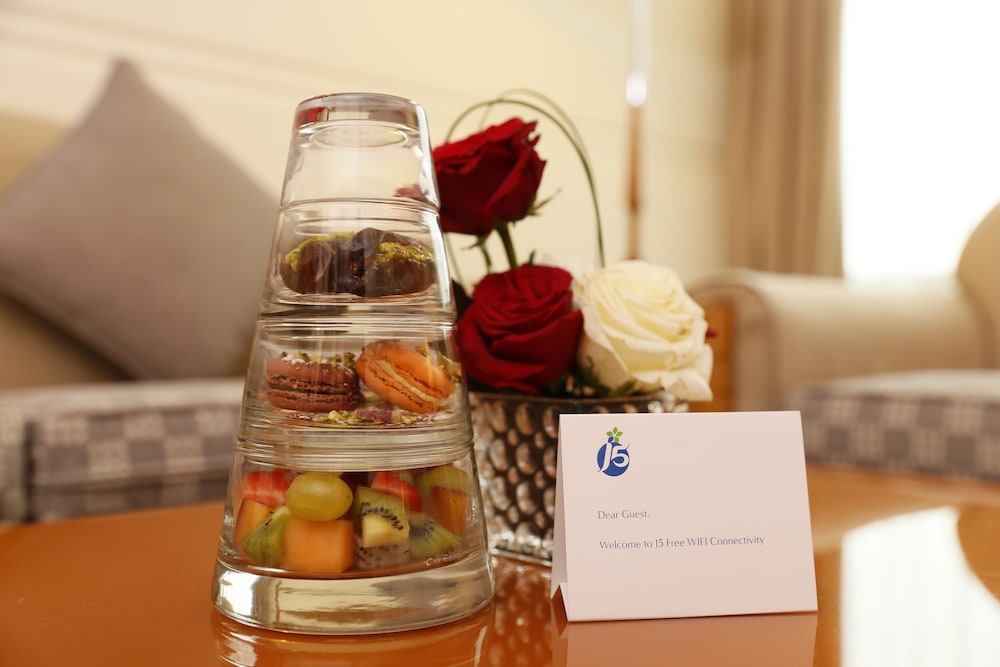 J5 Hotels Port Saeed Dubai photo3