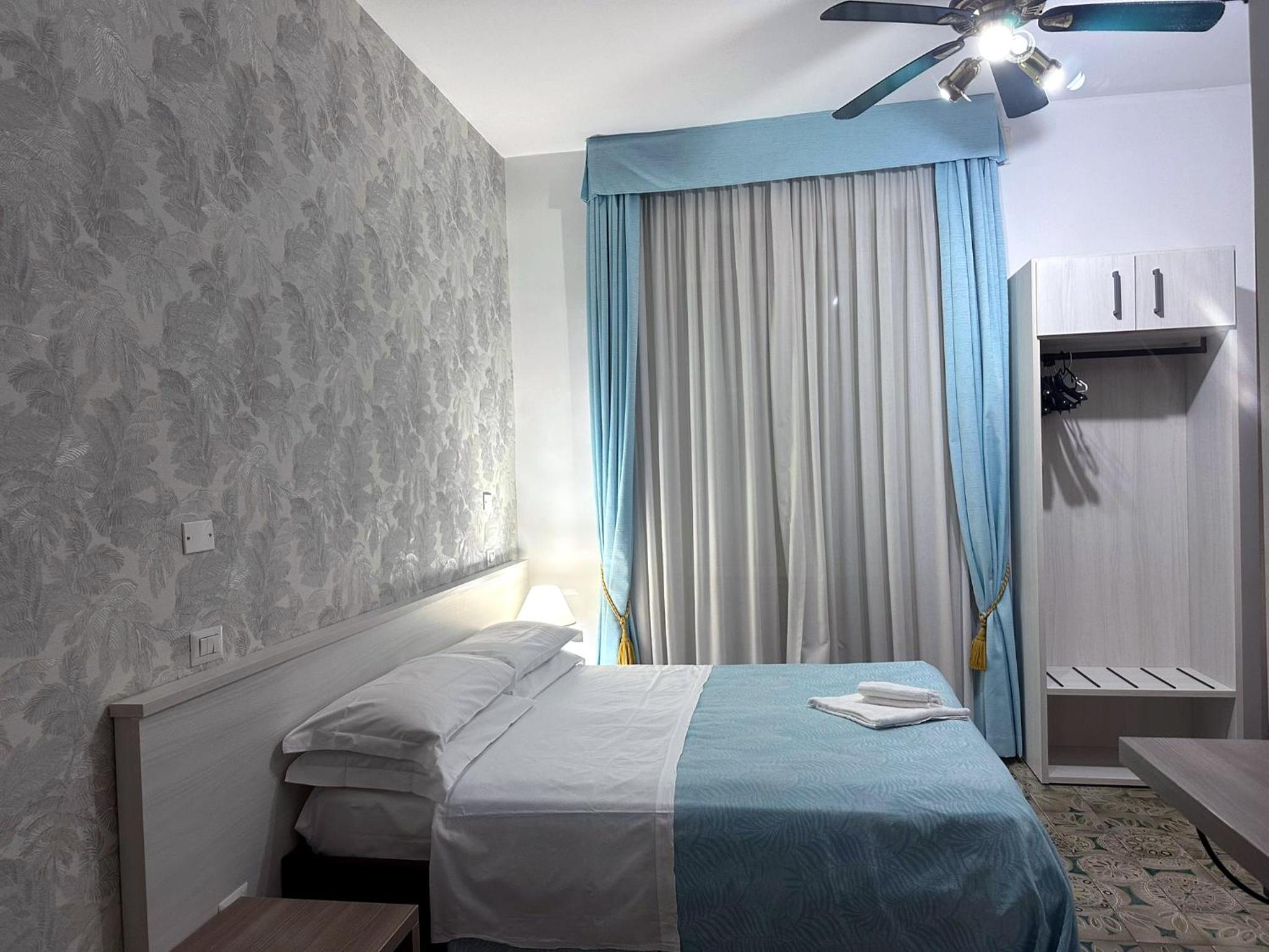 Guesthouse Alex II 8/21