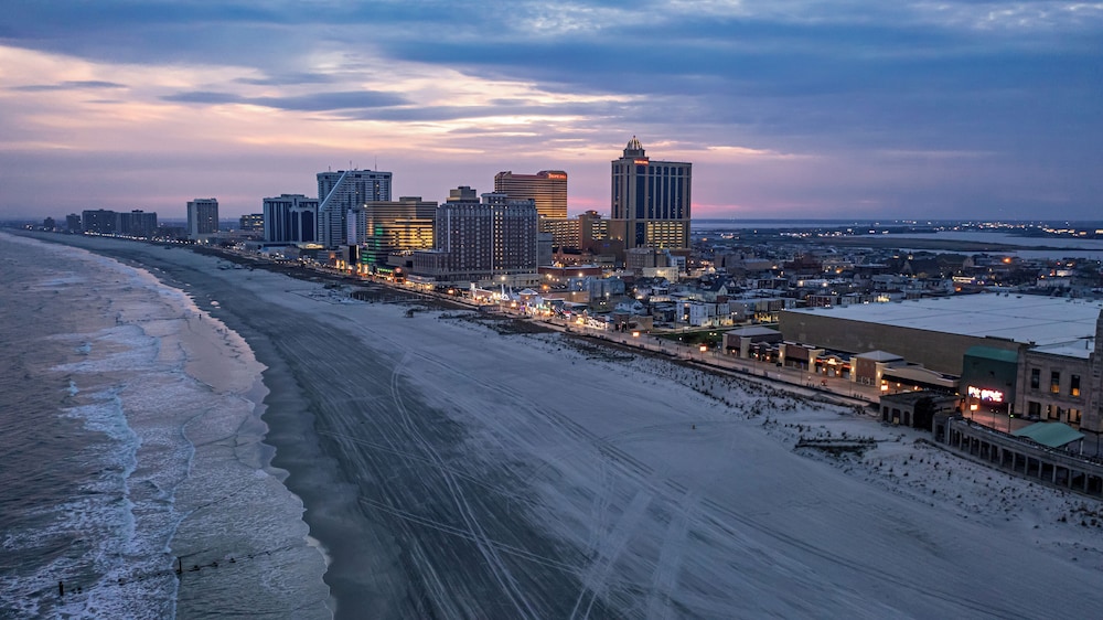 Tropicana Atlantic City - A Caesars Rewards Destination 54/59
