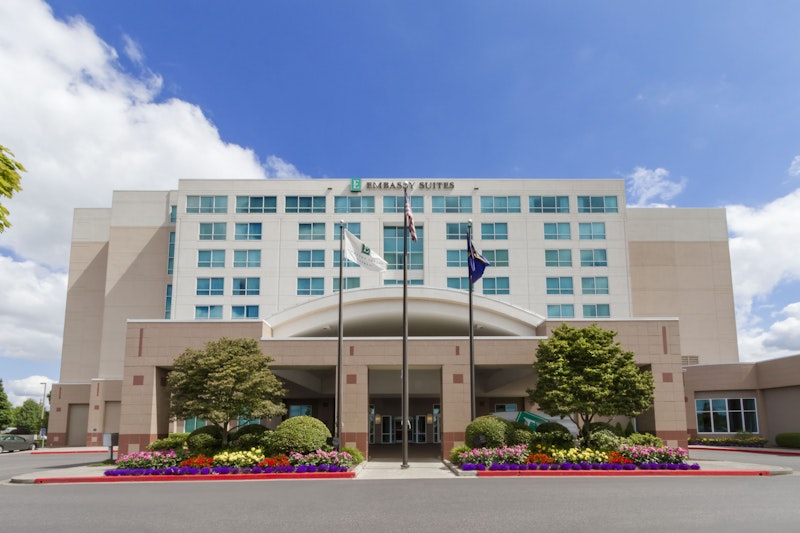 Embassy Suites by Hilton Portland Airport 4/66