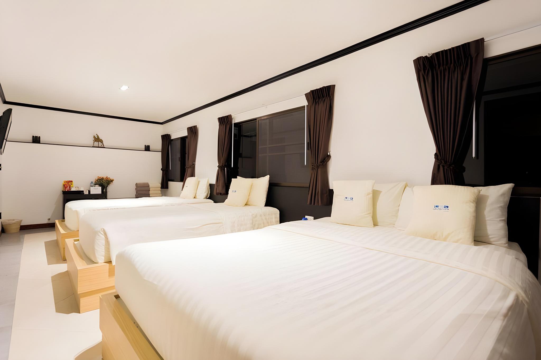 Family, Quadruple, Multiple Beds, Garden Area