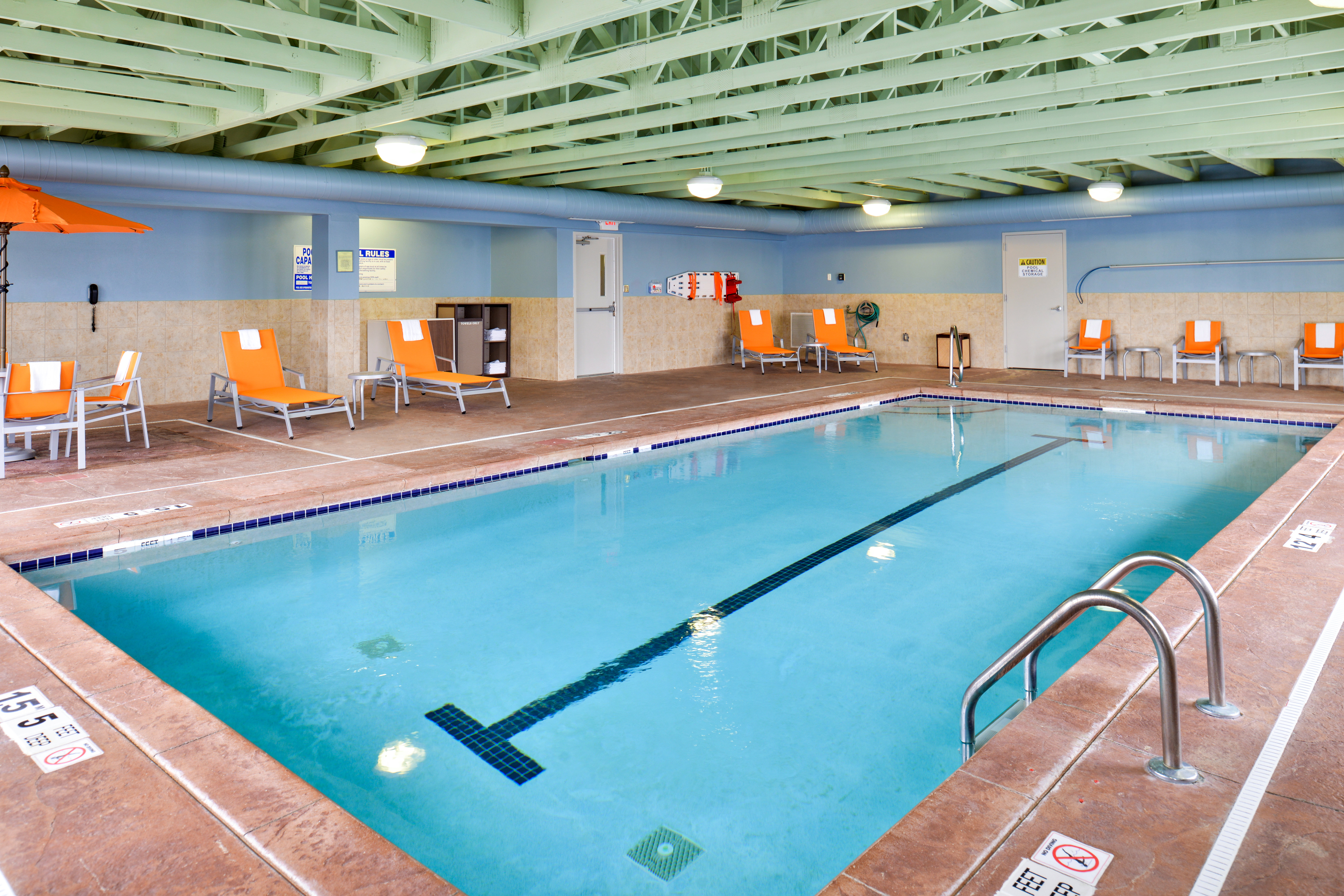 Holiday Inn Express Rochester University Area 33/48