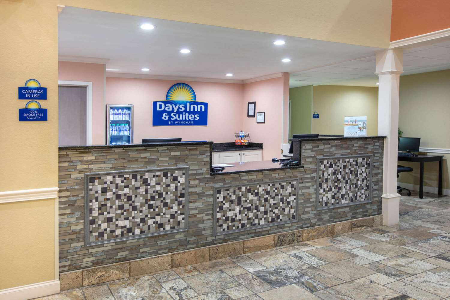 Days Inn And Suites By Wyndham Florence Jackson Area 5/50