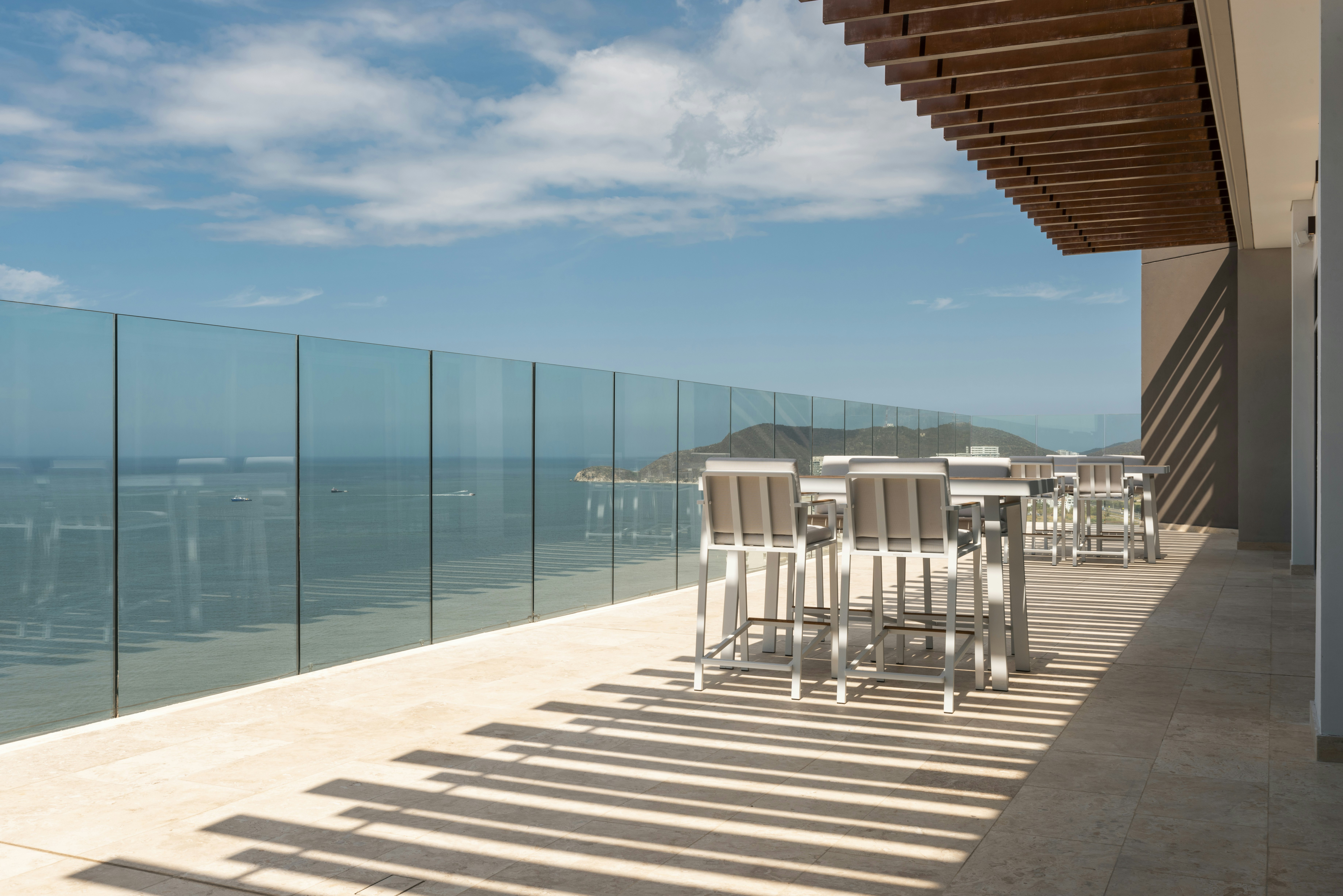 Hilton Santa Marta 49/50