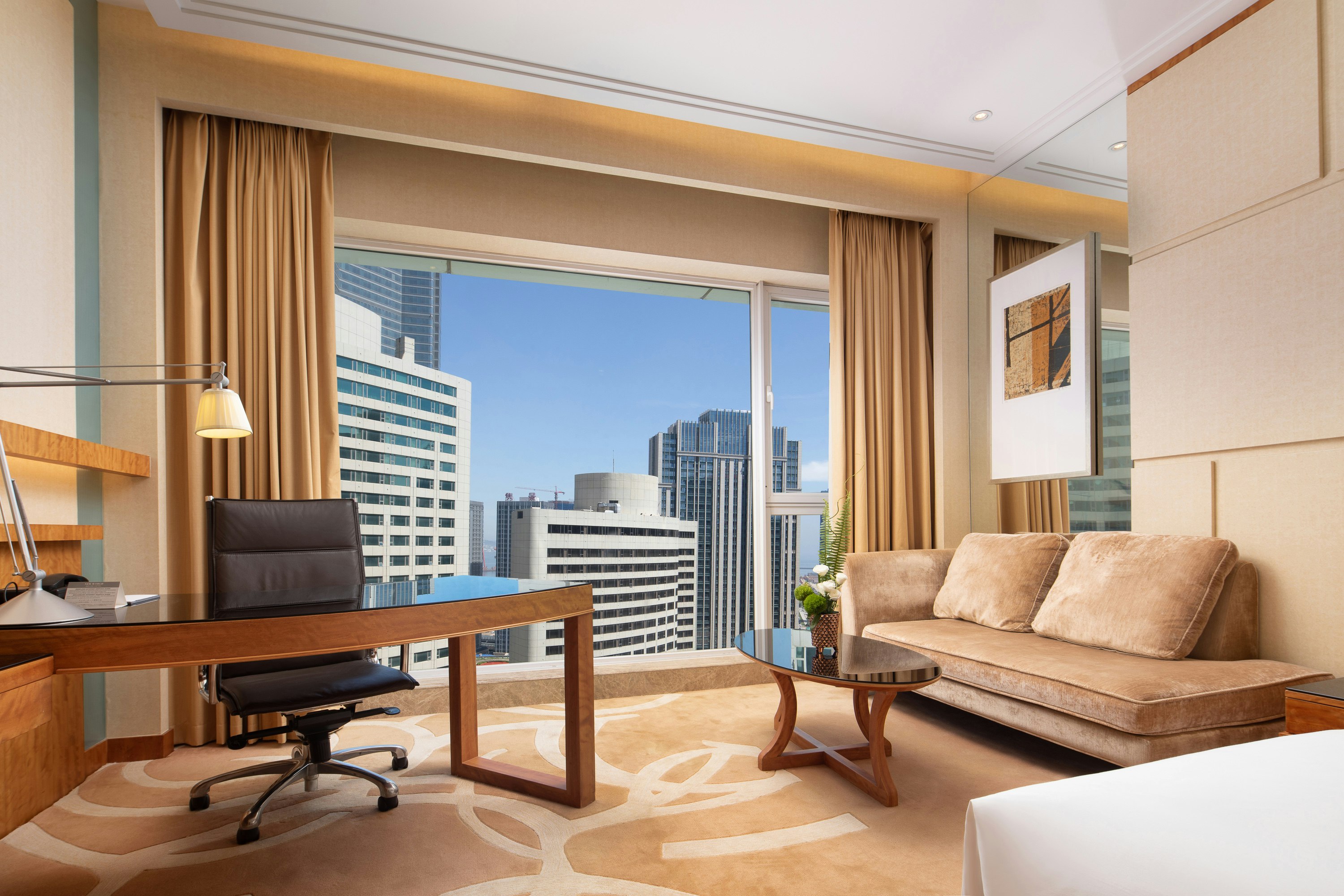 New World Dalian Hotel 10/23