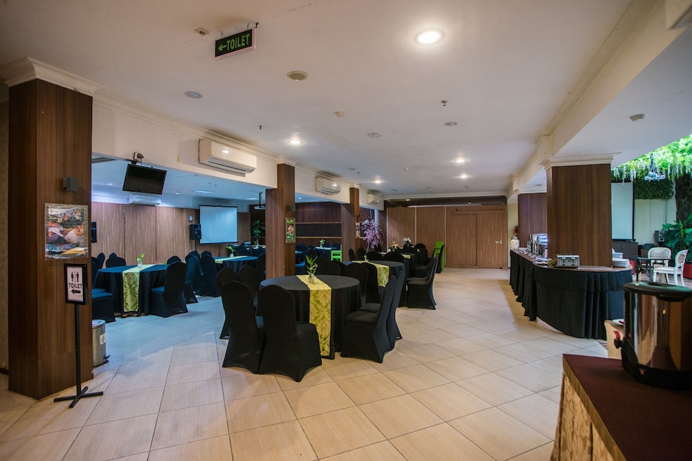 Royal Park Hotel Samarinda 9/51