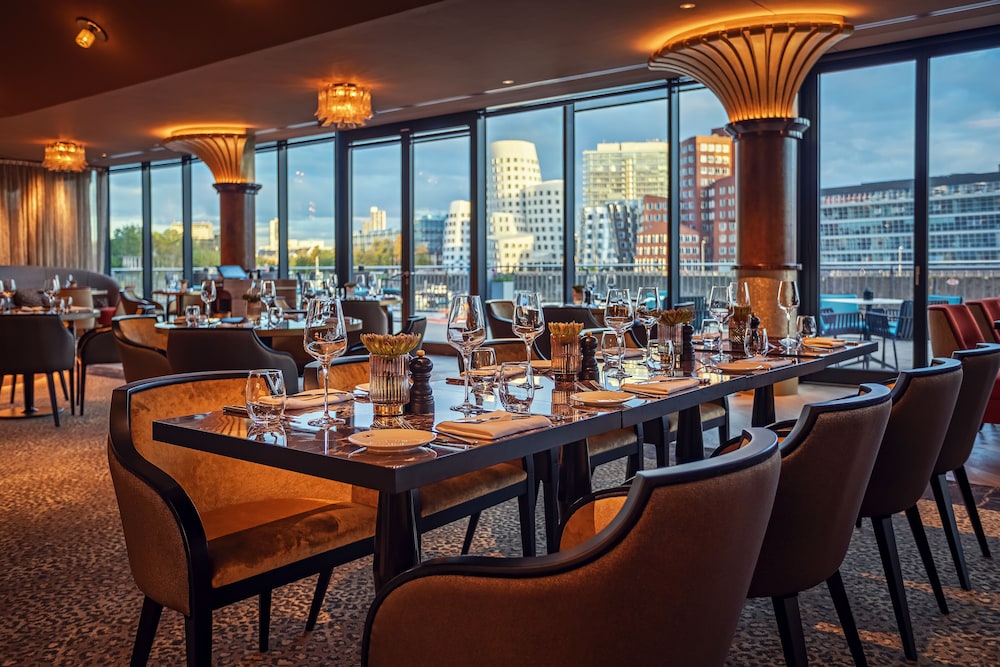 Hyatt Regency Dusseldorf 57/73