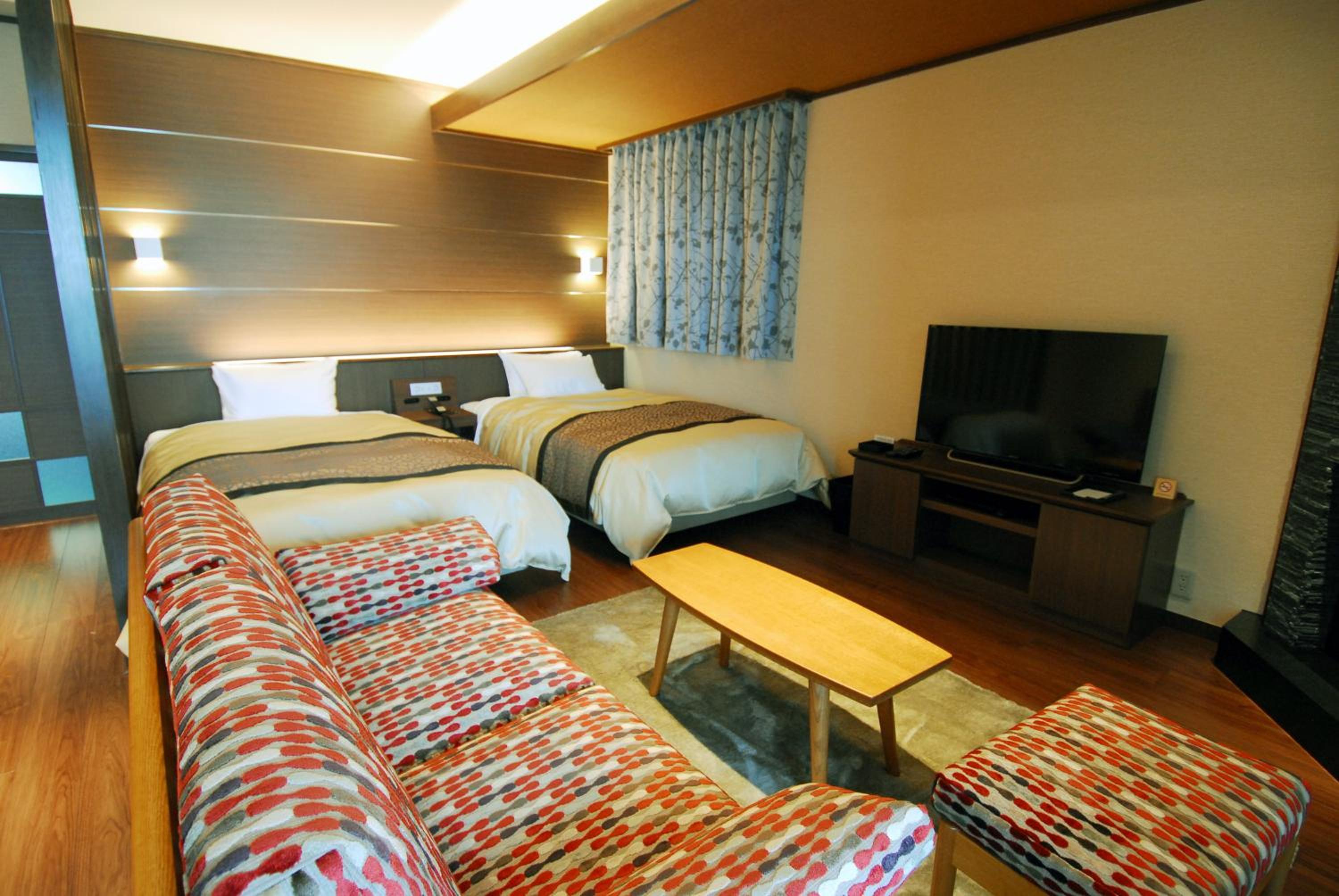Deluxe, Twin Beds, Hot Spring Bath