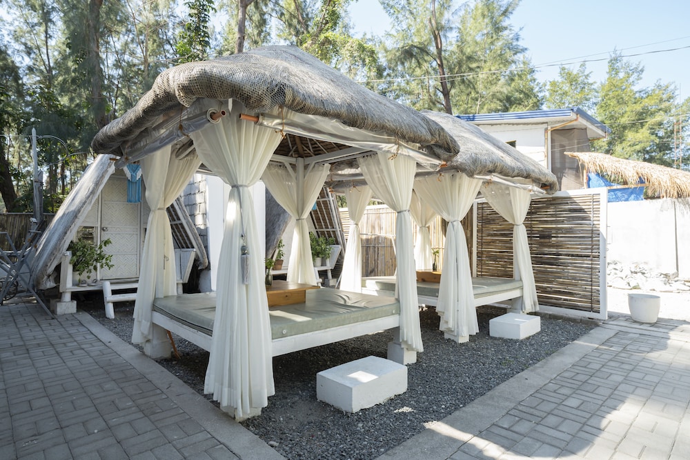 Costas De Liwa Bar and Beach Resort by ZUZU in San Felipe
