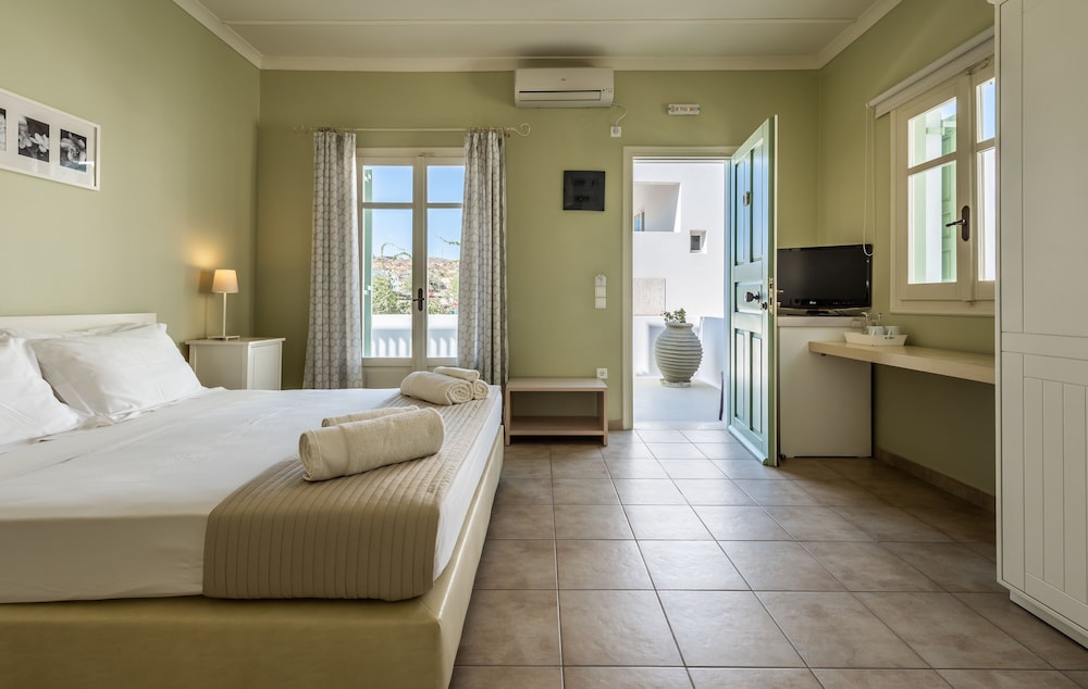 Almyris Hotel 15/41