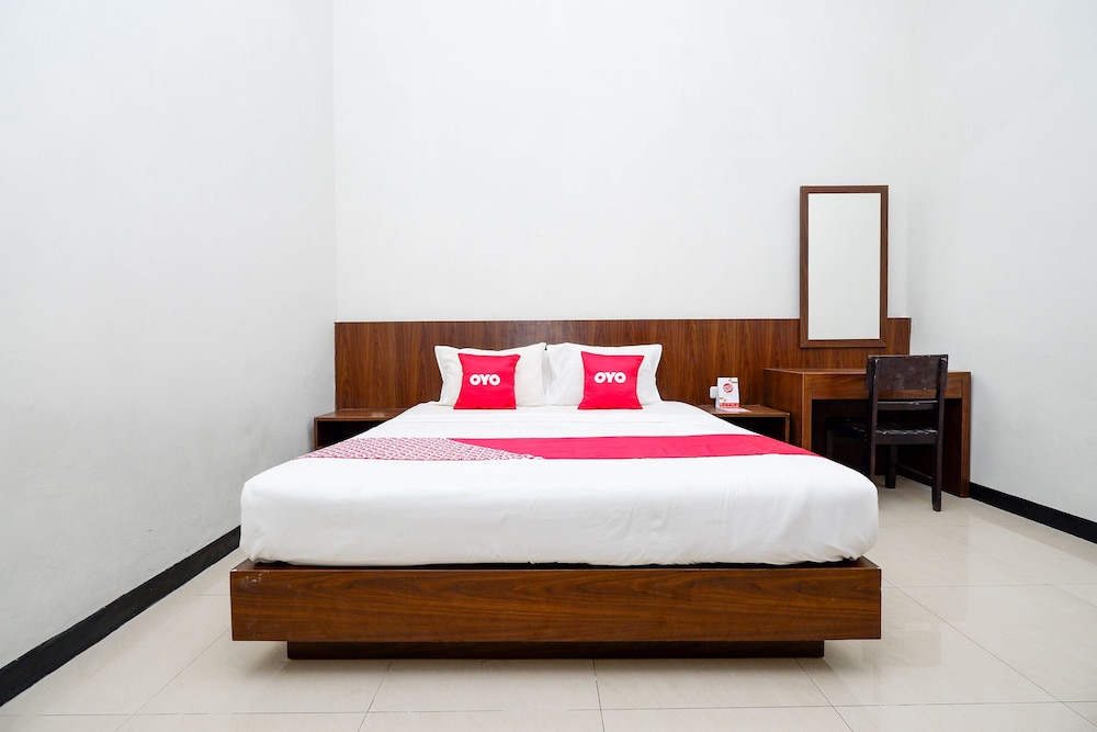 OYO 2436 Hotel Kencana 26/52